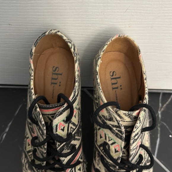 Millennial Dream Platform Wedge Bootie - Picture 5 of 5